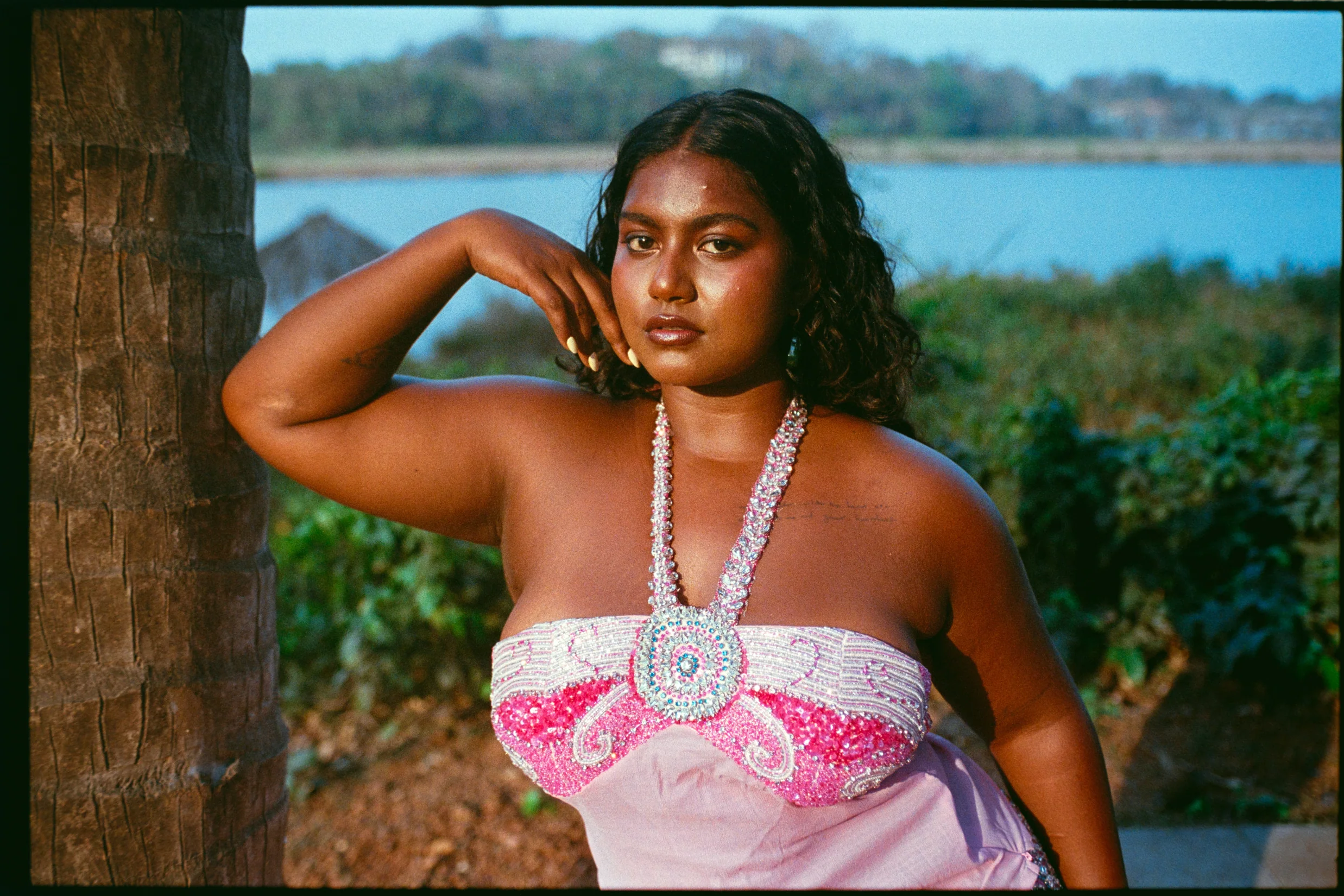 Meera Set - Image 8